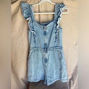 Gilli Denim Boutique Romper: Zipper front with pockets
